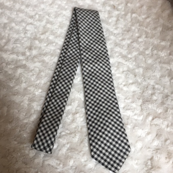 Black checked tie - Picture 2 of 5